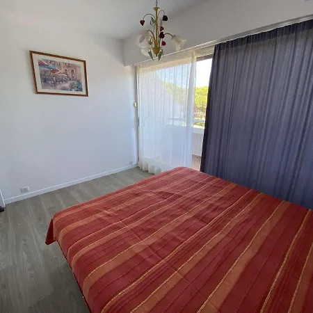 Appartement Climatise 3 Pieces Avec Parking A Port Camargue - Fr-1-250-83 Lejlighed